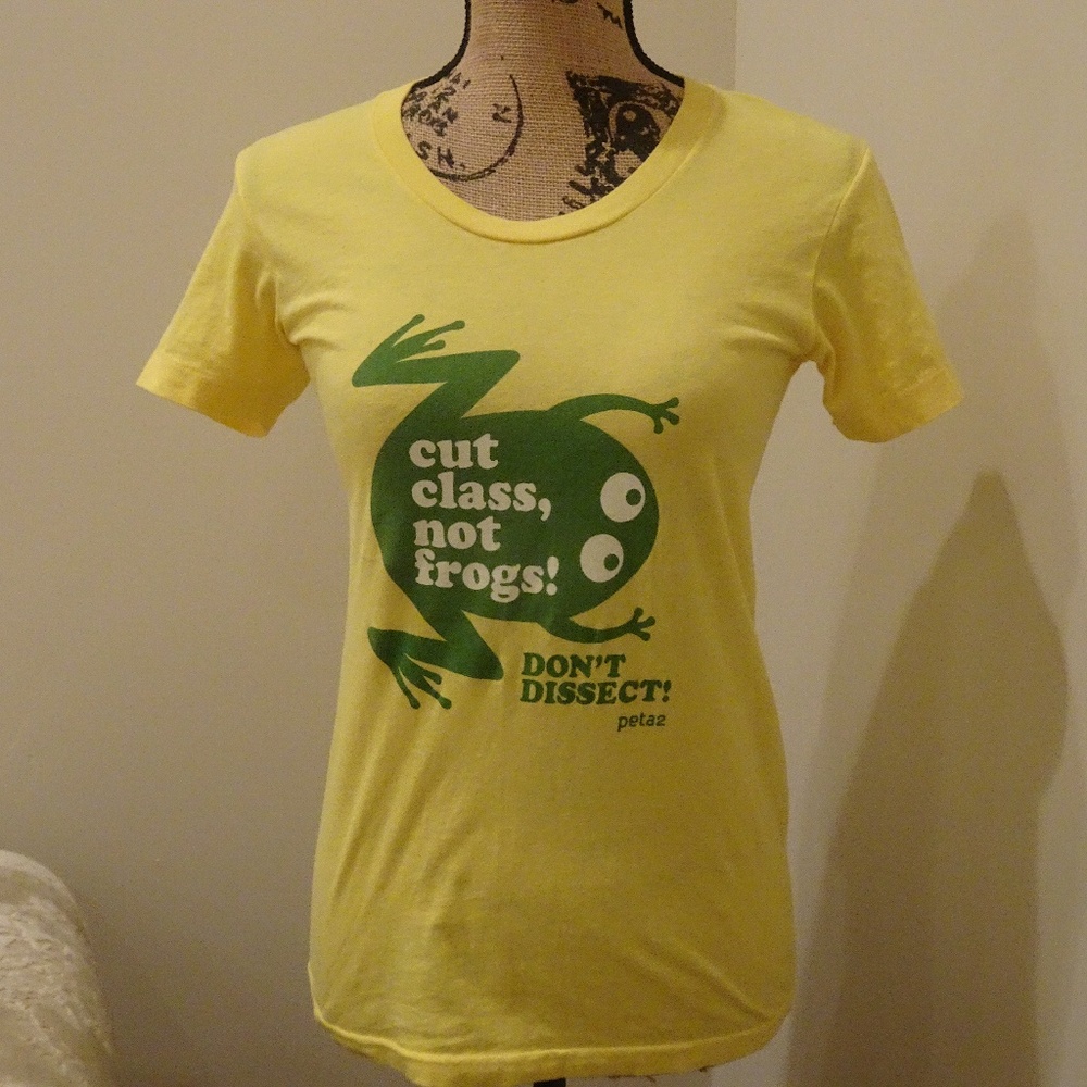 Cut Class, Not Frogs - Don't Dissect! PETA 2 Cute Yellow Short-Sleeve T-Shirt M - Picture 3 of 4